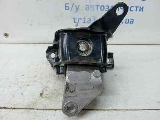 Подушка ДВС правая Toyota Avensis 2002-2010 123050D051 (Арт. 60829) Київ