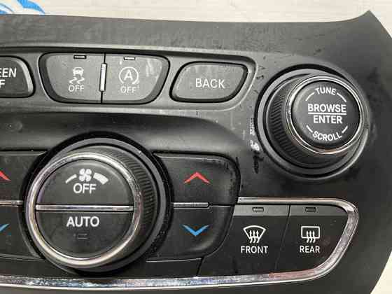 Панель управления радио и климатом Jeep Cherokee KL 3.2 БЕНЗИН EHK 2013 (б/у) Київ