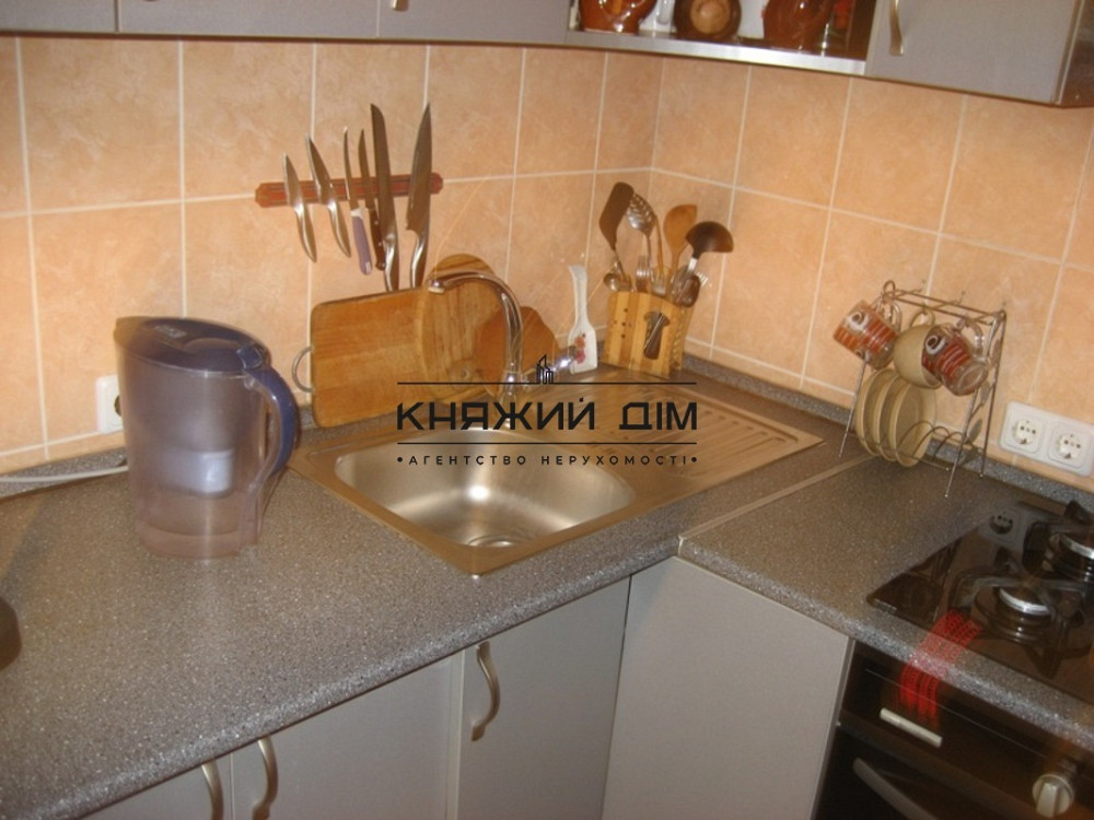 Відмінна 3-х кімнатна квартира на Севастопольскій площі.Код объекта 1187159 Київ - зображення 3