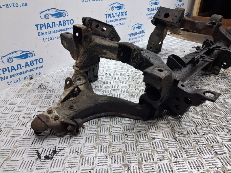 Балка передней подвески Mitsubishi Pajero Wagon 3 3.2 ДИЗЕЛЬ 4M41 1999 (б/у) Київ - зображення 9