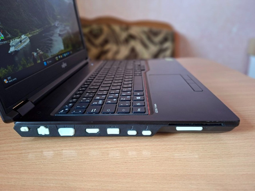 Fujitsu Celsius H7510 Одеса - зображення 2