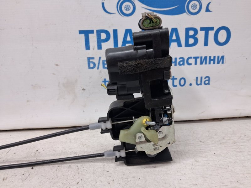 Замок двери передний правый SsangYong Korando C200 2.0 DIESEL D20DT 2010 (б/у) Киев - изображение 3