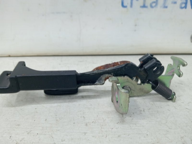 Кнопка открытия багажника Mitsubishi Lancer 9 1.6 БЕНЗИН 4G18 2003 (б/у) Київ - зображення 2