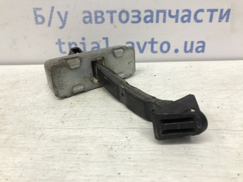 Ограничитель двери задний левый Mazda 6 GJ 2.2 DIESEL 2012 (б/у) Киев - изображение 3