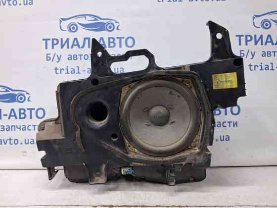 Сабвуфер Toyota Prado 2002-2009 8615060110 (Арт. 64287) Киев