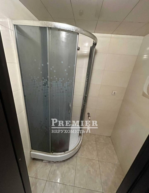 Продається затишна 1-кімнатна квартира в ТЦ "Сім'я" Одесса - изображение 9