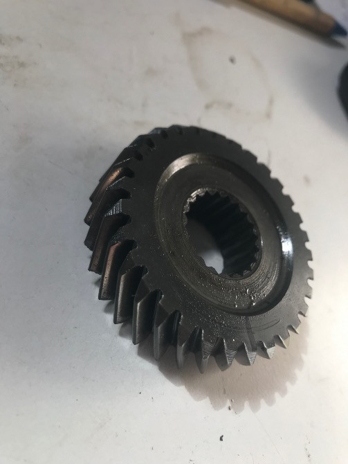 Бу шестерня 5 передачи 31z КПП JR5 Renault 8200607978 Megane Laguna Kangoo Кропивницкий - изображение 1