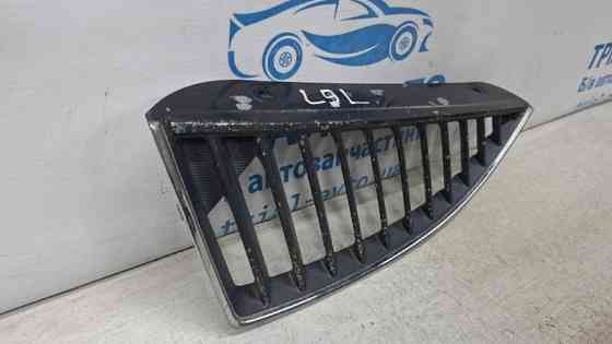 Решетка радиатора Mitsubishi Lancer 9 1.6 БЕНЗИН 4G18 2003 лев. (б/у) Киев