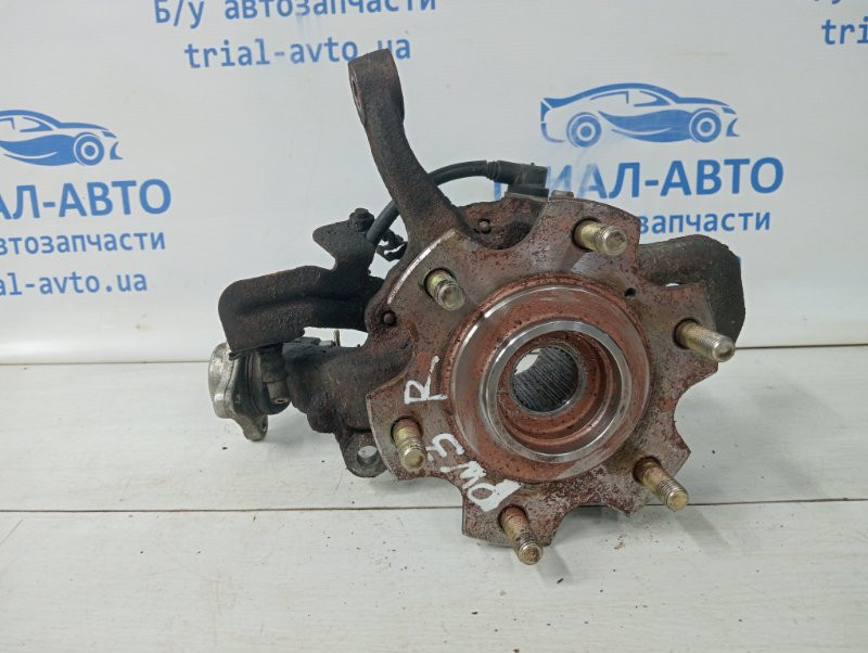 Кулак поворотный правый со ступицей Mitsubishi Pajero Wagon 1999-2006 MR374502 (Арт. 58321) Киев - изображение 1