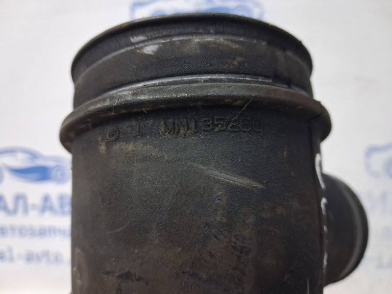 Патрубок воздушного фильтра Mitsubishi Outlander CU 2.4 БЕНЗИН 4G69 2003 (б/у) Київ - зображення 4