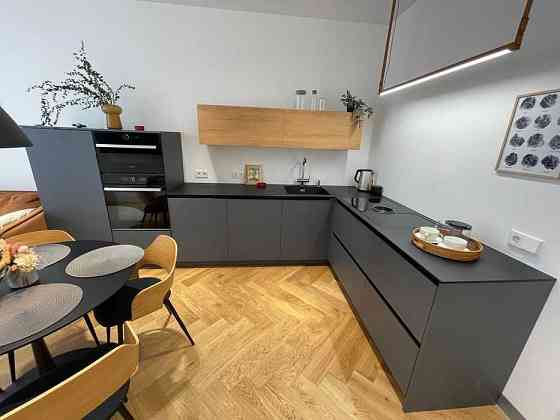 долгосрочная аренда 3-к квартира Киев, Печерский, 1700 $/мес. Киев