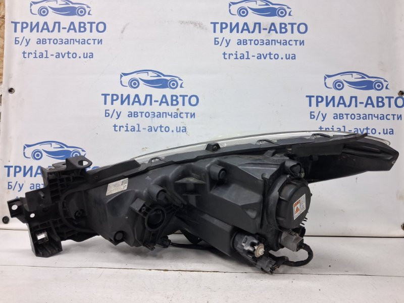 Фара правая Ксенон Mazda 3 BM 2.2 DIESEL 2013 (б/у) Київ - зображення 5