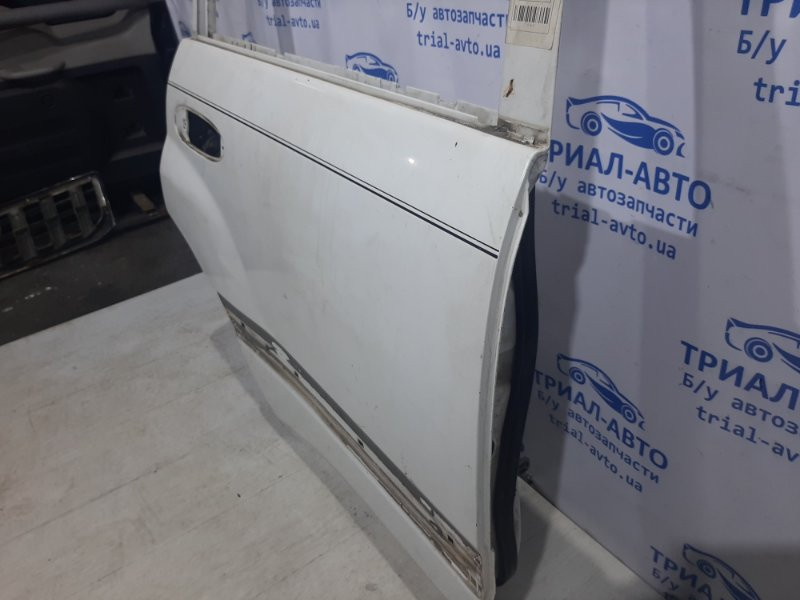 Дверь задняя правая Toyota Land Cruiser J100 1998 (б/у) Киев - изображение 2