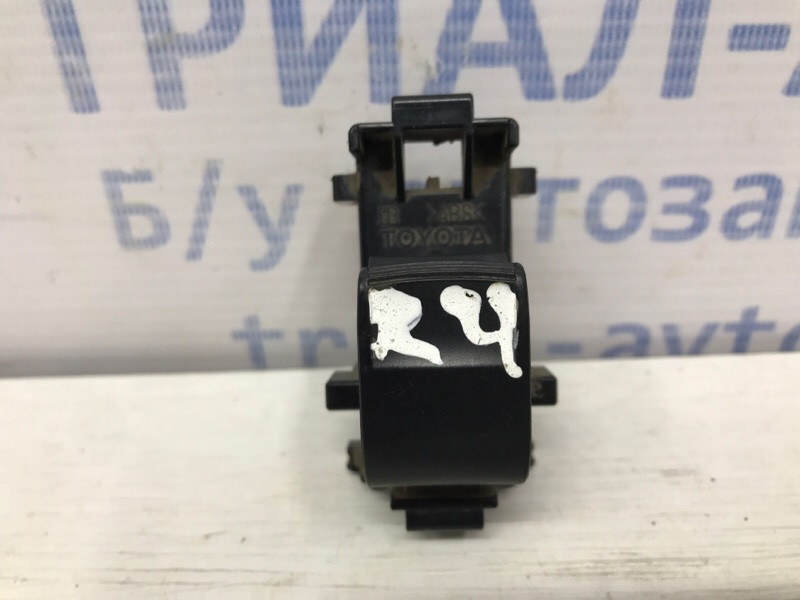 Кнопка стеклоподъемника Toyota RAV 4 A30 2.0 БЕНЗИН 1AZFE 2005 (б/у) Київ - зображення 2