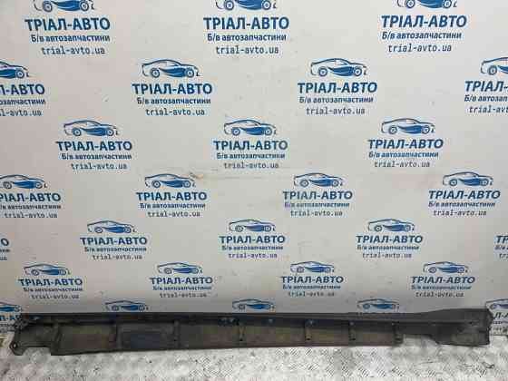 Накладка порога внешняя правая Jeep Cherokee KL 3.2 БЕНЗИН EHK 2013 (б/у) Киев