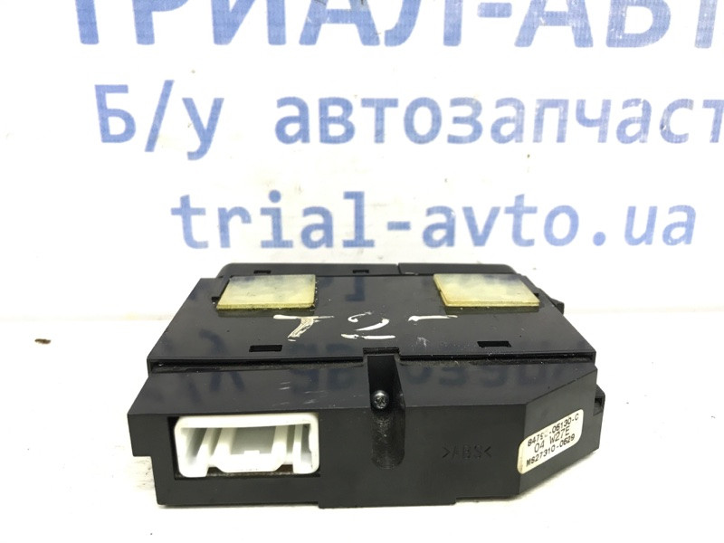 Кнопка подогрева Toyota Avensis 2002-2010 8479005130 (Арт. 43226) Київ - зображення 2