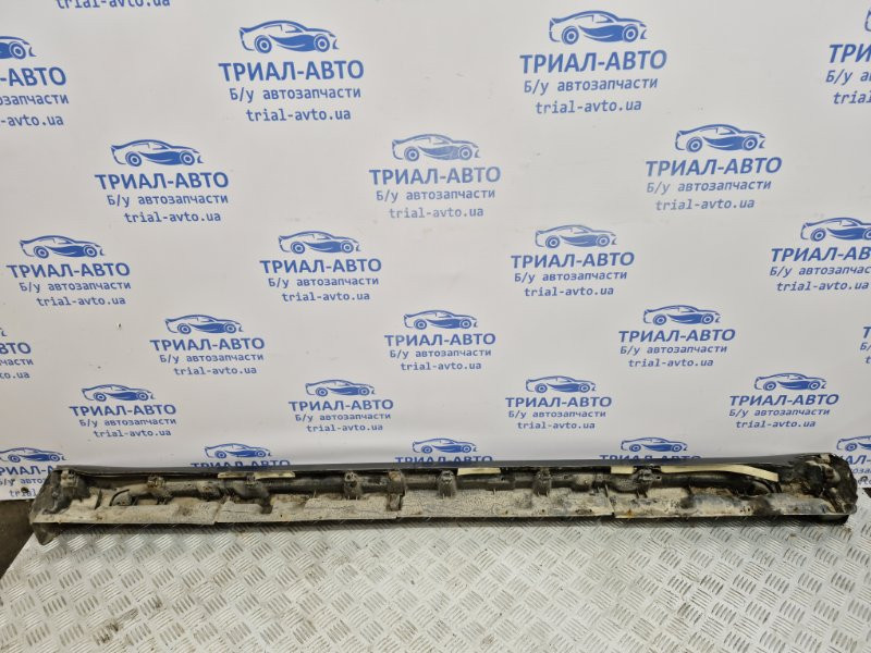 Накладка порога внешняя левая Mitsubishi Outlander CU 2.4 БЕНЗИН 4G69 2003 (б/у) Киев - изображение 5