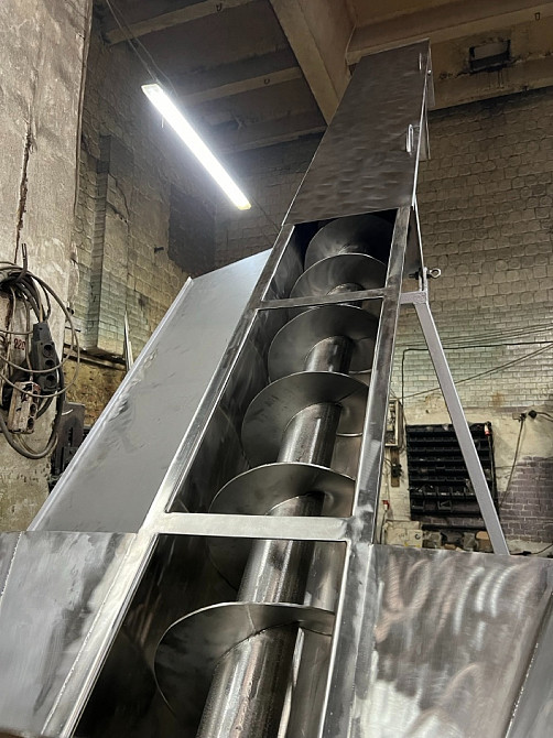 Шнековий навантажувач для сипучих продуктів на колесах 4000 л/год, 2,2 кВт Полтава - изображение 2