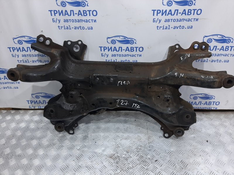 Балка передней подвески Toyota Avensis T27 1.8 БЕНЗИН 2ZRFAE 2009 (б/у) Киев - изображение 1