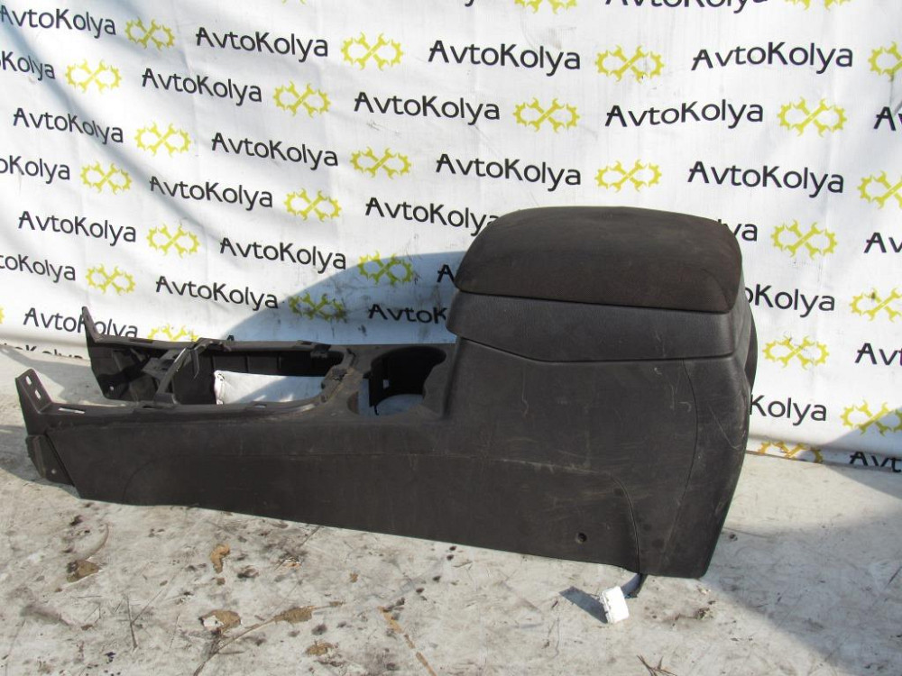 Подлокотник Hyundai Santa Fe 2006-2012 Ковель - зображення 1