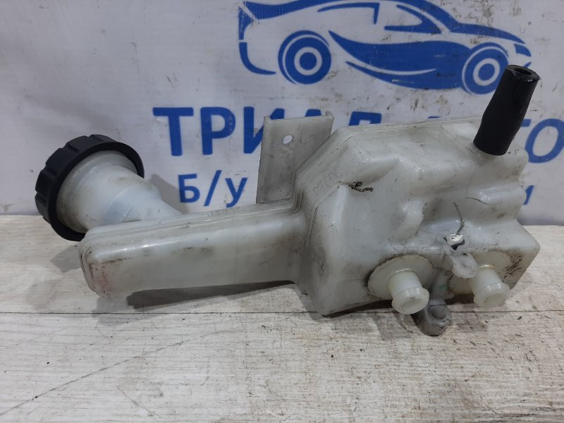 Бачок главного тормозного цилиндра Nissan Juke F15 2010 (б/у) Киев - изображение 2