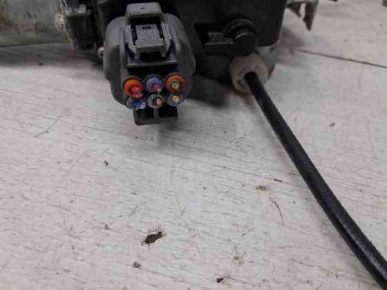 Стеклоподъемник задний правый Mitsubishi Outlander CU 2.4 БЕНЗИН 4G69 2003 (б/у) Киев