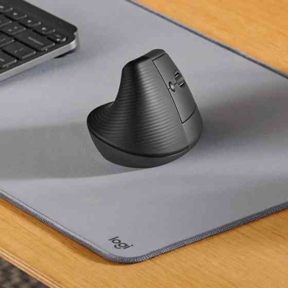 Мышь компьютерная безпроводная Logitech Lift Vertical Ergonomic Mouse Graphite L910-006473 графитова Киев
