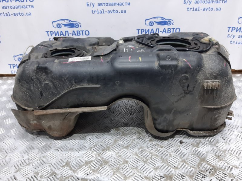 Бак топливный пластик Chevrolet Captiva C140 2.2 ДИЗЕЛЬ 2006 (б/у) Киев - изображение 3
