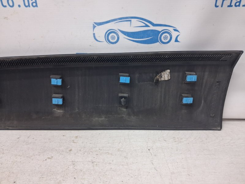 Накладка двери Jeep Cherokee KL 2.4 БЕНЗИН ED6 2013 перед. прав. (б/у) Київ - зображення 4