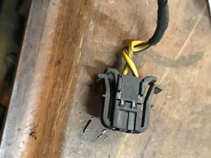 Бу разъём фишка Mercedes 2 pin, 2105458328 A2105458328 Кропивницкий - изображение 1