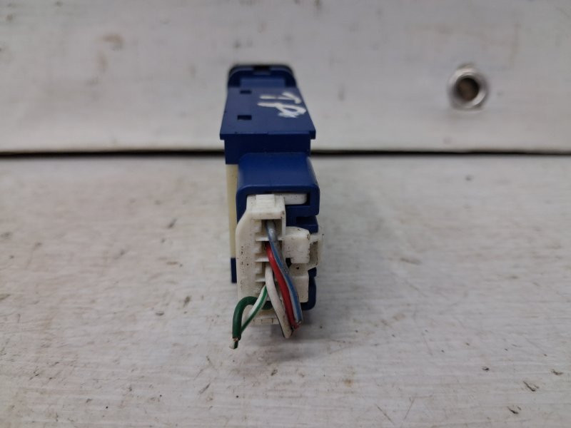 Кнопка подогрева Toyota Prado J120 4.0 1GR-FE 2002 (б/у) Київ - зображення 3