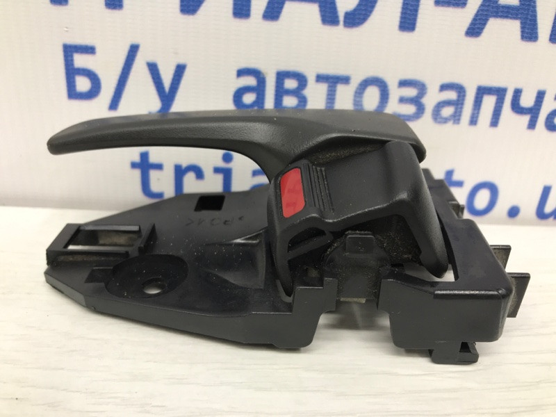 Ручка двери внутренняя левая Mitsubishi Outlander CU 2.4 БЕНЗИН 4G69 2003 (б/у) Киев - изображение 2