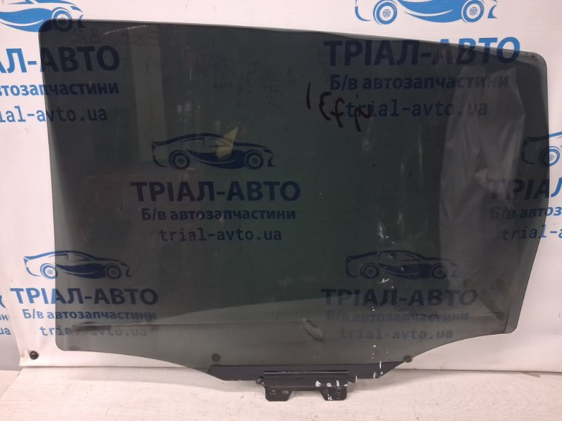 Стекло двери заднее правое Ford Escape 3 2.0 БЕНЗИН ENR90 2012 (б/у) Киев - изображение 3