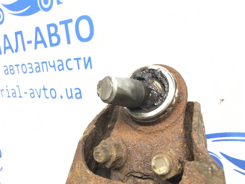 Рычаг передний нижний правый Mitsubishi L200 KB 2.5 ДИЗЕЛЬ 4D56U 2006 (б/у) Київ - зображення 2