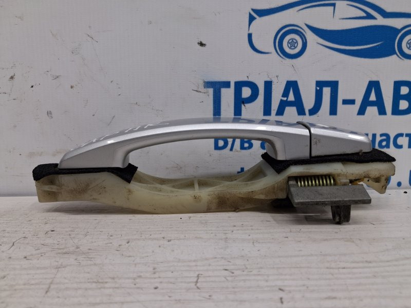 Ручка двери внешняя передняя правая Chevrolet Captiva C140 2.2 DIESEL Z22D1 2006 (б/у) Київ - зображення 2