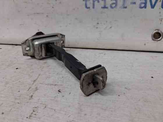 Ограничитель двери передний левый Nissan Qashqai J11 1.2 БЕНЗИН HRA2DDT 2013 (б/у) Київ