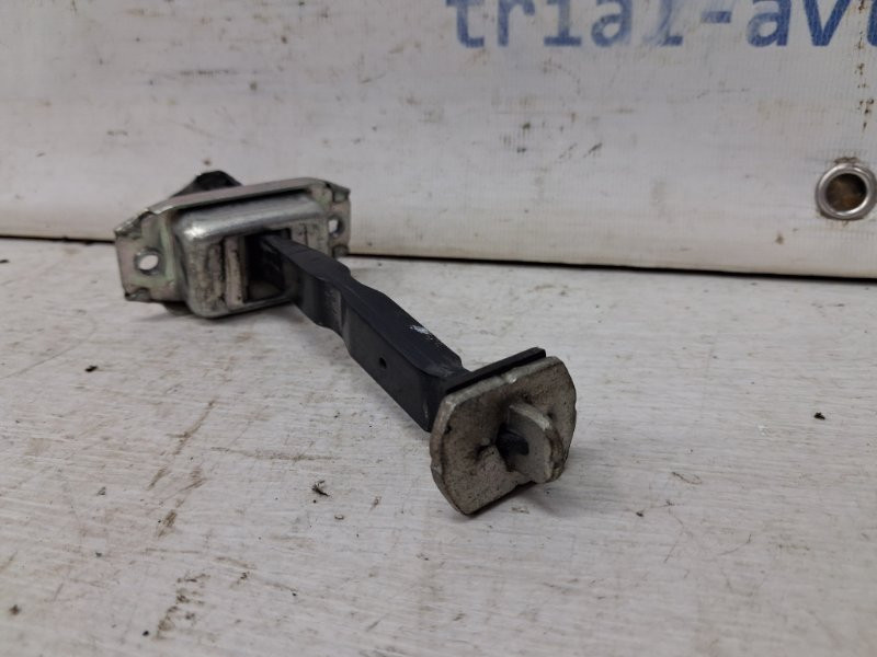 Ограничитель двери передний левый Nissan Qashqai J11 1.2 БЕНЗИН HRA2DDT 2013 (б/у) Київ - зображення 3