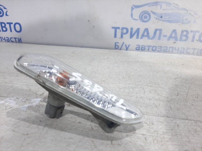 Повторитель поворотника левый Kia Sorento 2009-2014 923032P000 (Арт. 22944) Київ - зображення 1
