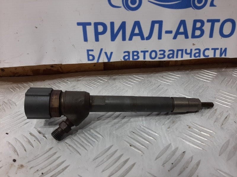 Форсунка топливная Hyundai IX35 LM 2.0 DIESEL 2010 (б/у) Киев - изображение 1