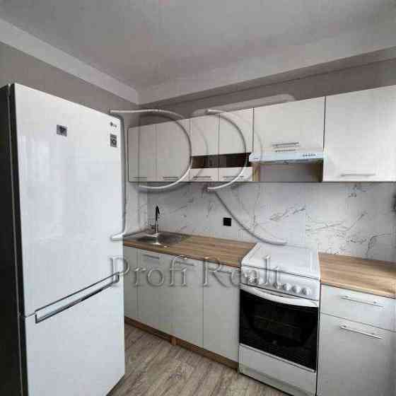 продажа 2-к квартира Киев, Днепровский, 65000 $ Киев