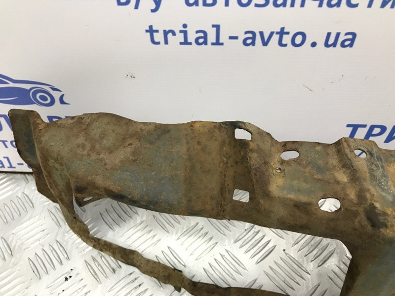 Усилитель бампера задний Mitsubishi Pajero Sport K9 2.5 DIESEL 4D56 1996 (б/у) Киев - изображение 5