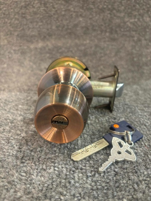 Ручка-засувка кнобсет Yale 3 дверна кноб-защелка замок циліндр Mul-T-Lock Classic Киев - изображение 2