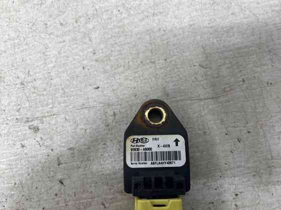 Датчик удара Hyundai I30 2011-2017 95930A6000 (Арт. 70394) Київ