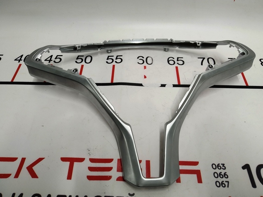 Корпус декоративный подушки безопасности водителя Al Tesla model S 2463292 Київ - зображення 1