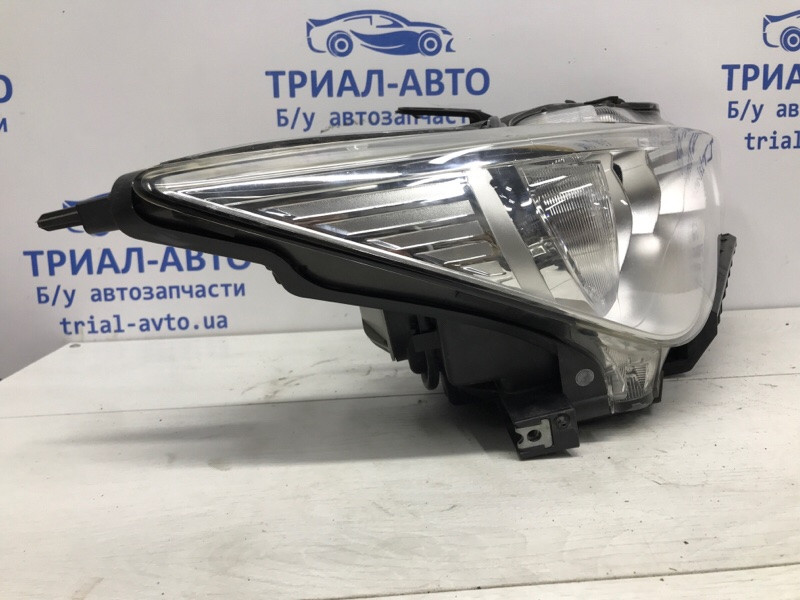 Фара правая галоген Infiniti Q50 V37 2.2 DIESEL OM651 2013 (б/у) Киев - изображение 2