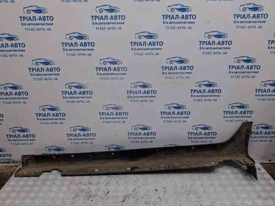Накладка порога внешняя правая Hyundai IX35 LM 1.7 DIESEL D4FD 2009 (б/у) Киев