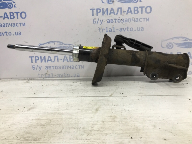 Амортизатор передний правый Chevrolet Cruze J300 1.8 2009 (б/у) Киев - изображение 1