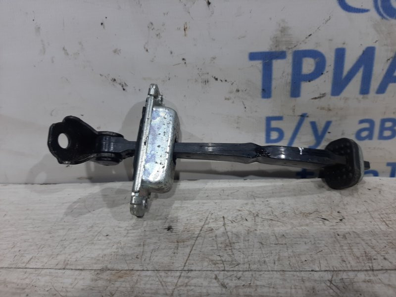 Ограничитель двери задний правый Chevrolet Captiva C140 2.2 ДИЗЕЛЬ 2006 (б/у) Київ - зображення 2