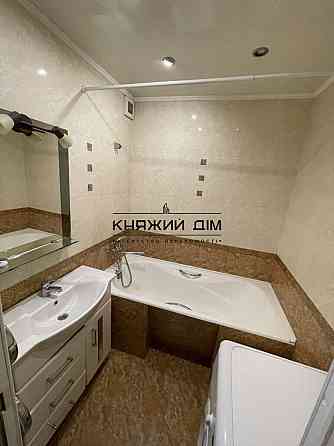 Продаж 2х кімнатної квартири Харківський масив, ТРЦ New Way КОД 21147298 Киев