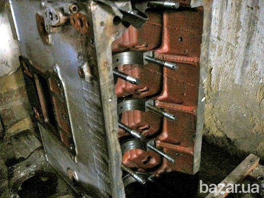 Блок картера дизеля ЯАЗ-204 Полтава - изображение 1